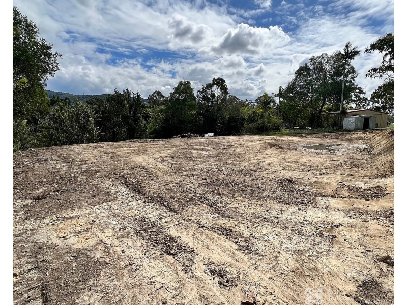 1 Tarrant Drive, Mudgeeraba QLD 4213