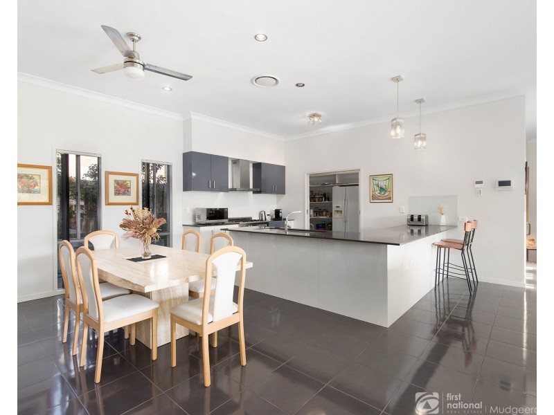 2 Harlow Court, Gilston QLD 4211
