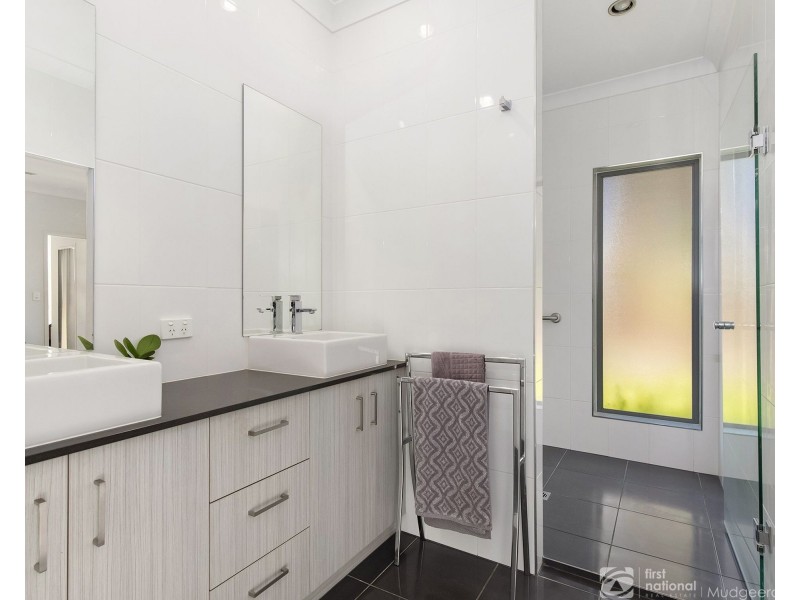 2 Harlow Court, Gilston QLD 4211