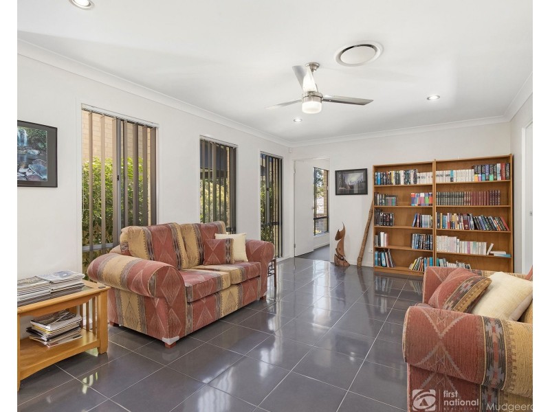 2 Harlow Court, Gilston QLD 4211