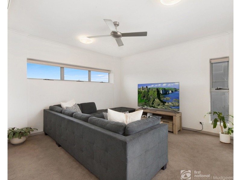 285/129 Laver Drive, Robina QLD 4226