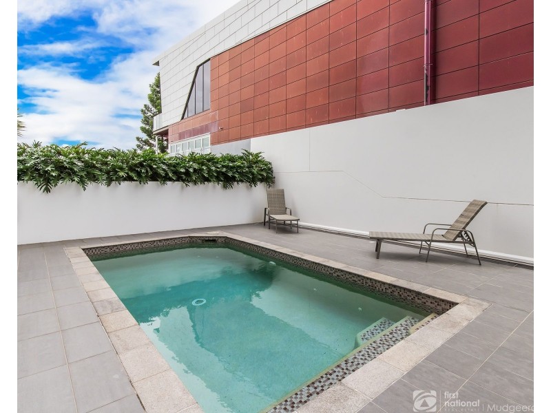 285/129 Laver Drive, Robina QLD 4226