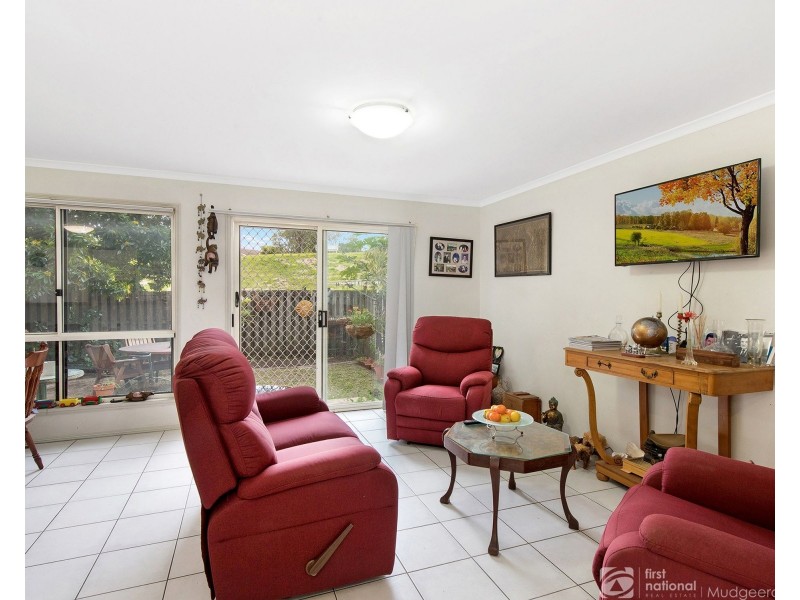 24/102 Alexander Drive, Highland Park QLD 4211