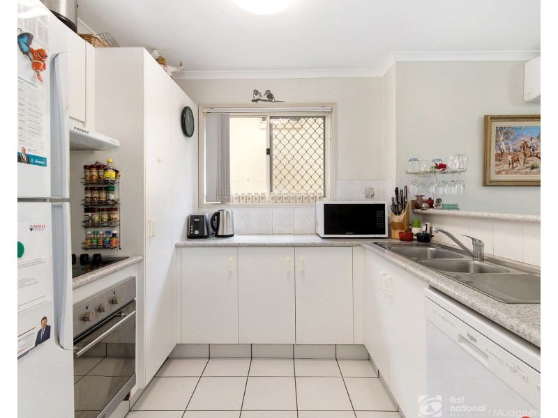 24/102 Alexander Drive, Highland Park QLD 4211