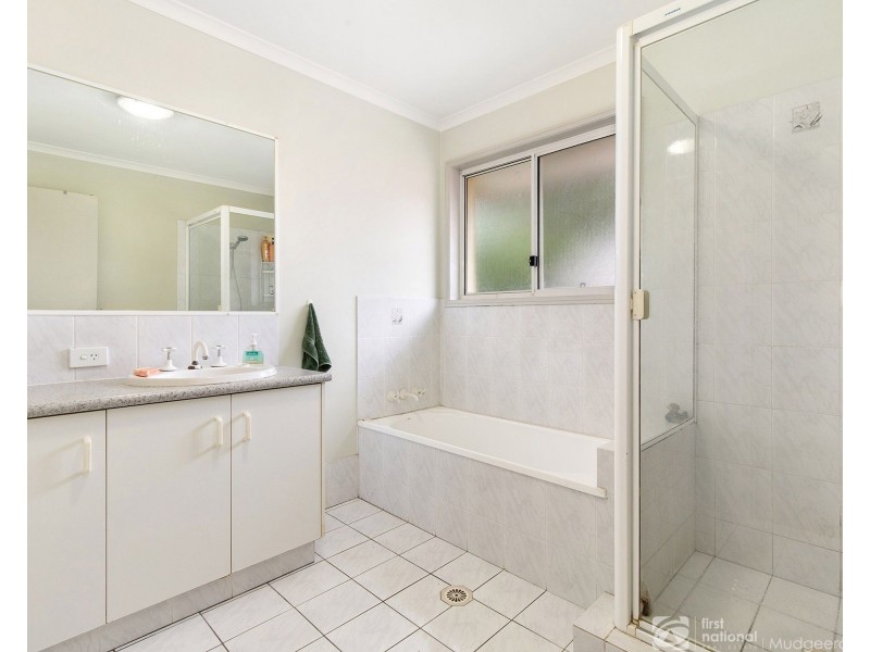 24/102 Alexander Drive, Highland Park QLD 4211