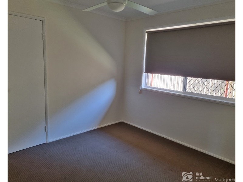 27 Parklake Drive, Mudgeeraba QLD 4213