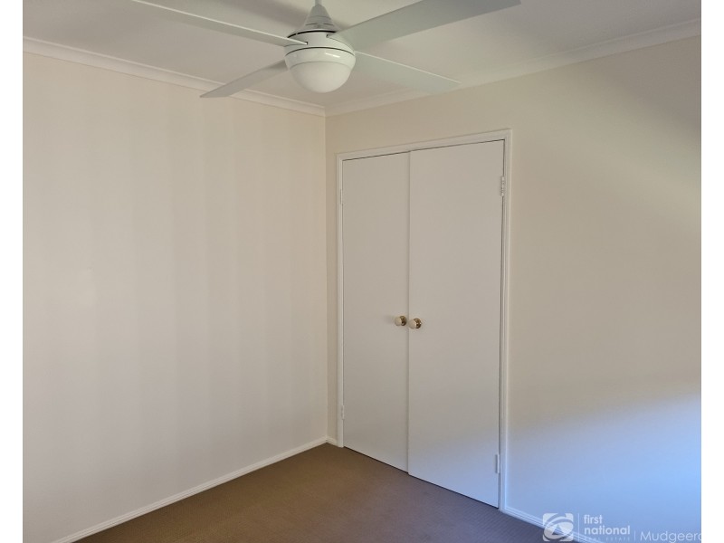 27 Parklake Drive, Mudgeeraba QLD 4213
