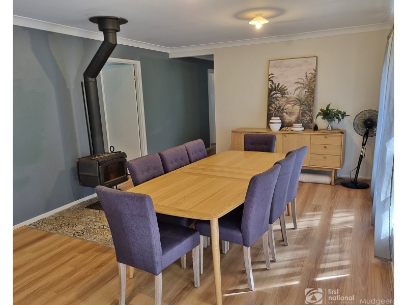12 Lloyds Road, Springbrook QLD 4213