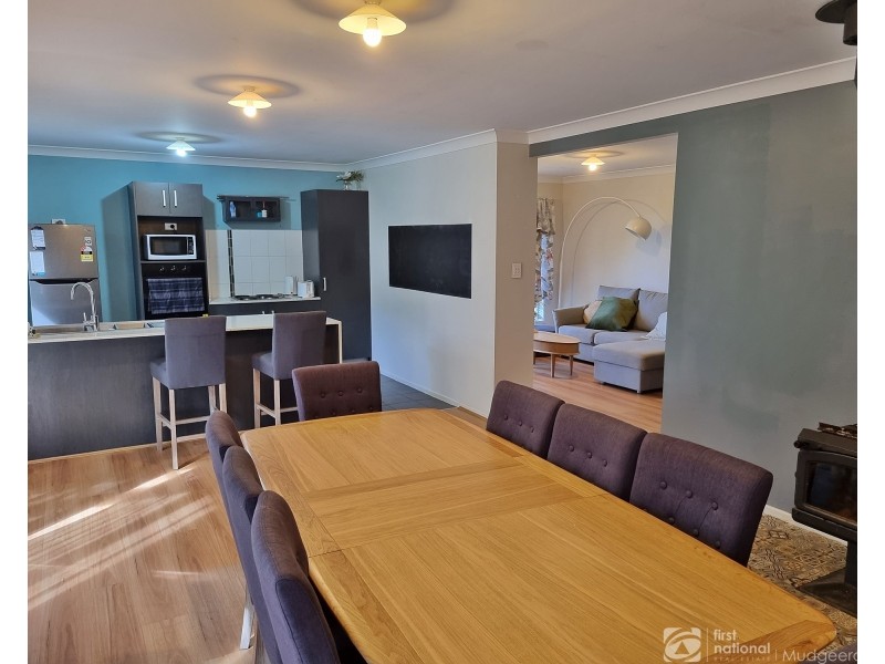 12 Lloyds Road, Springbrook QLD 4213