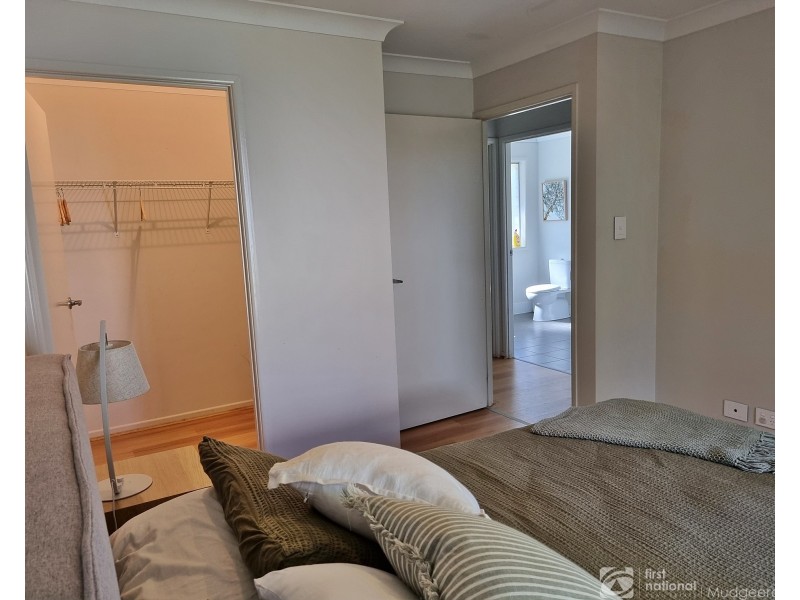 12 Lloyds Road, Springbrook QLD 4213