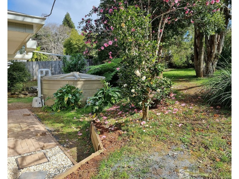 12 Lloyds Road, Springbrook QLD 4213