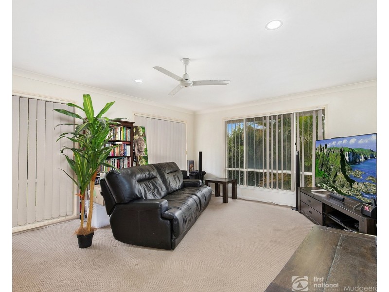 15 Binkar Boulevard, Robina QLD 4226