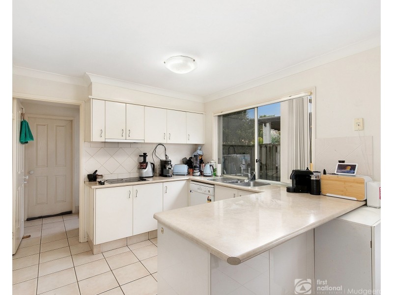 15 Binkar Boulevard, Robina QLD 4226