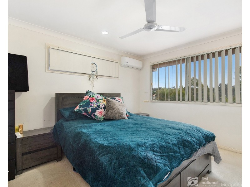 15 Binkar Boulevard, Robina QLD 4226