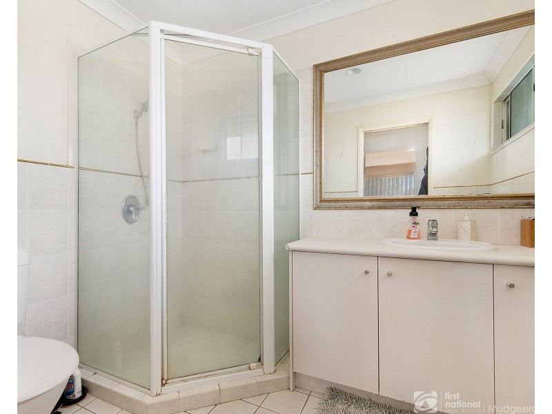 15 Binkar Boulevard, Robina QLD 4226