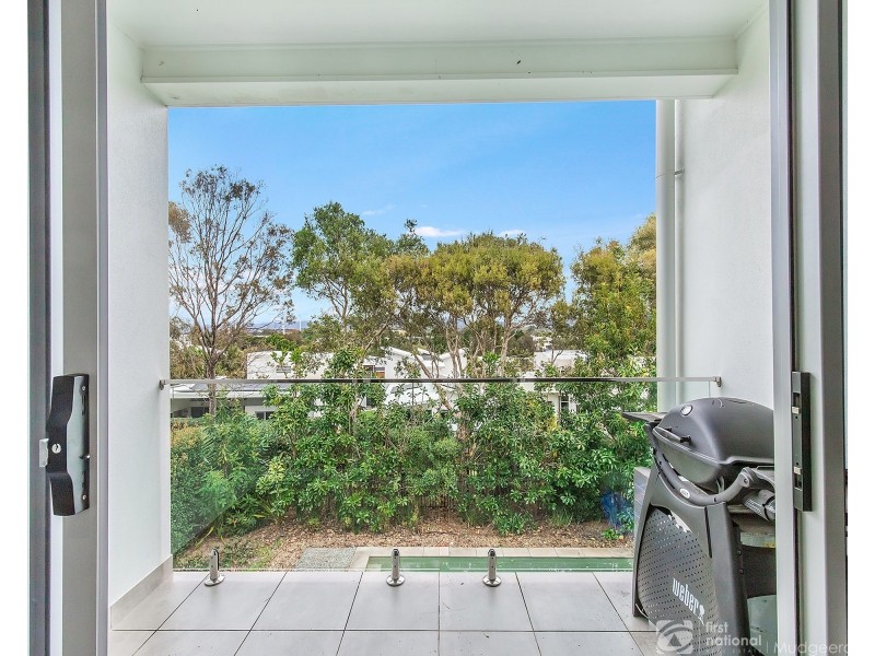 6024A Vista Drive, Benowa QLD 4217