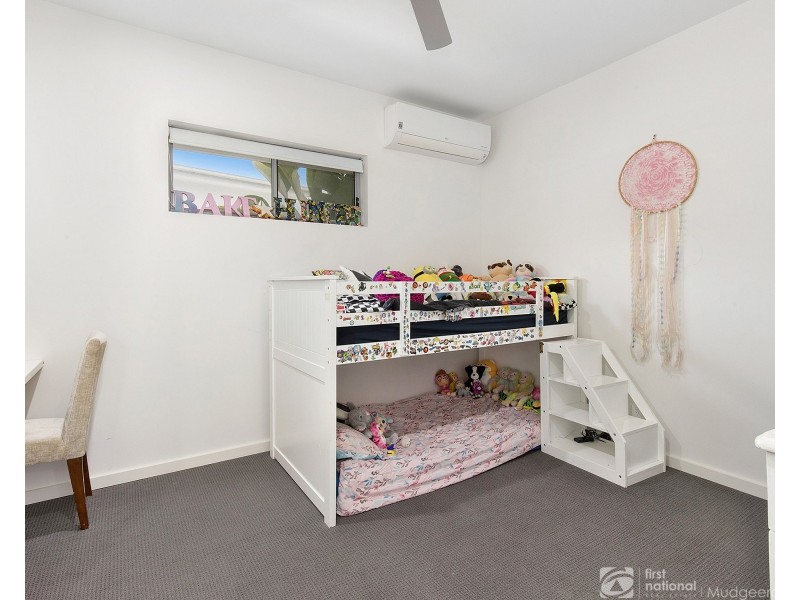 6024A Vista Drive, Benowa QLD 4217