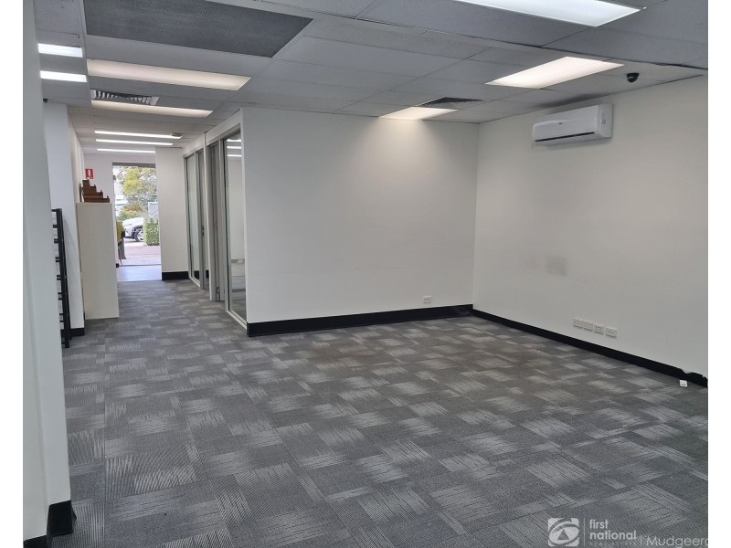 3/4 Swan Lane, Mudgeeraba QLD 4213