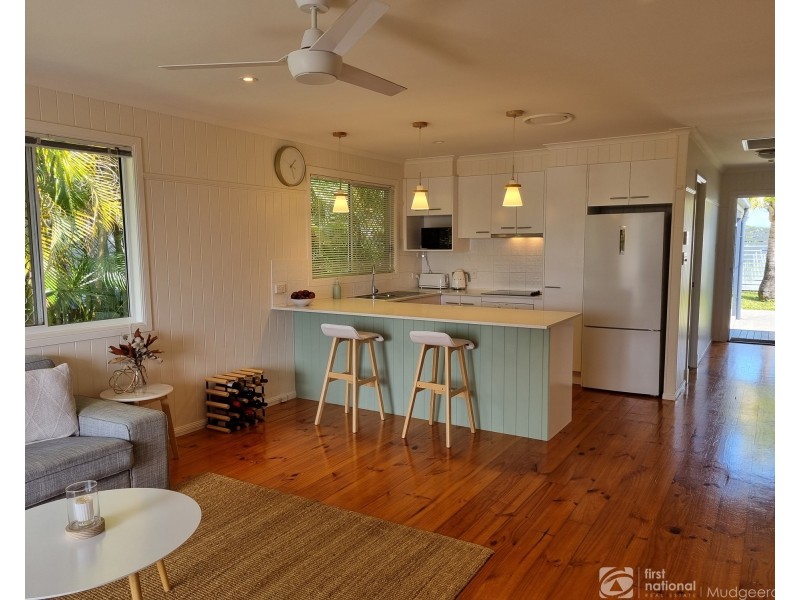 22 Mungala Street, Hope Island QLD 4212