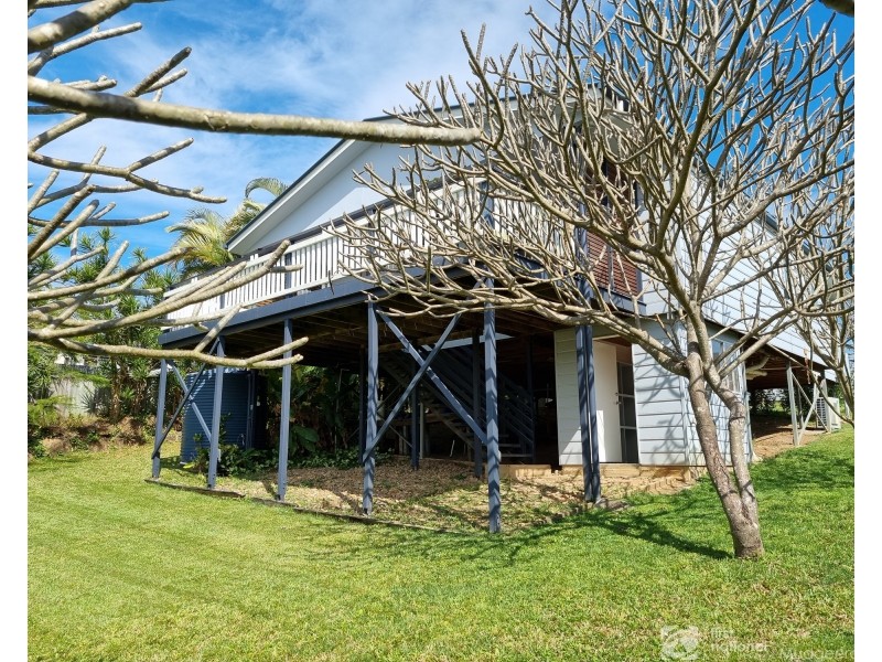22 Mungala Street, Hope Island QLD 4212