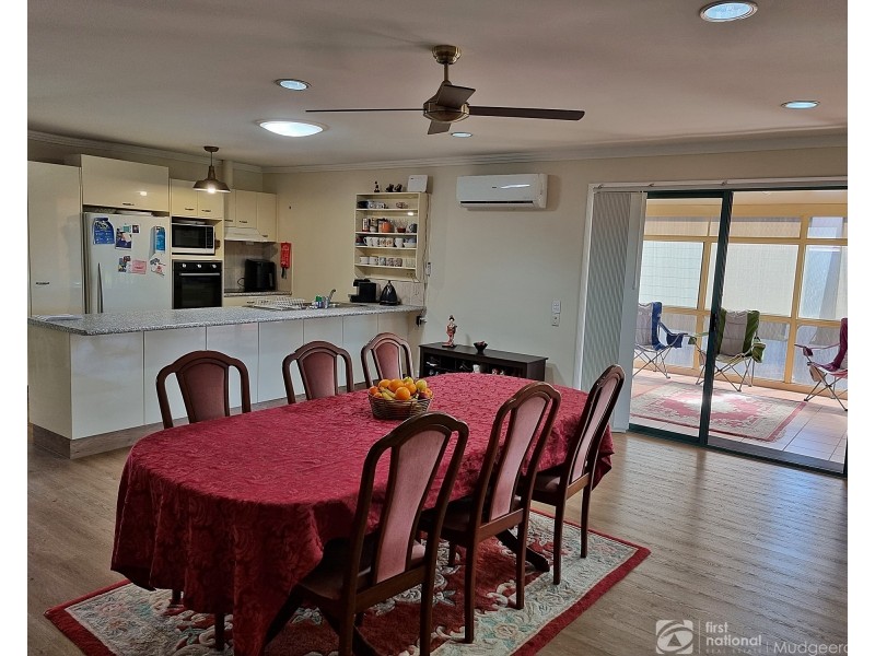 6 Leicester Terrace, Mudgeeraba QLD 4213