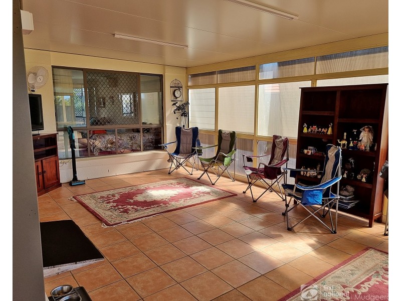 6 Leicester Terrace, Mudgeeraba QLD 4213