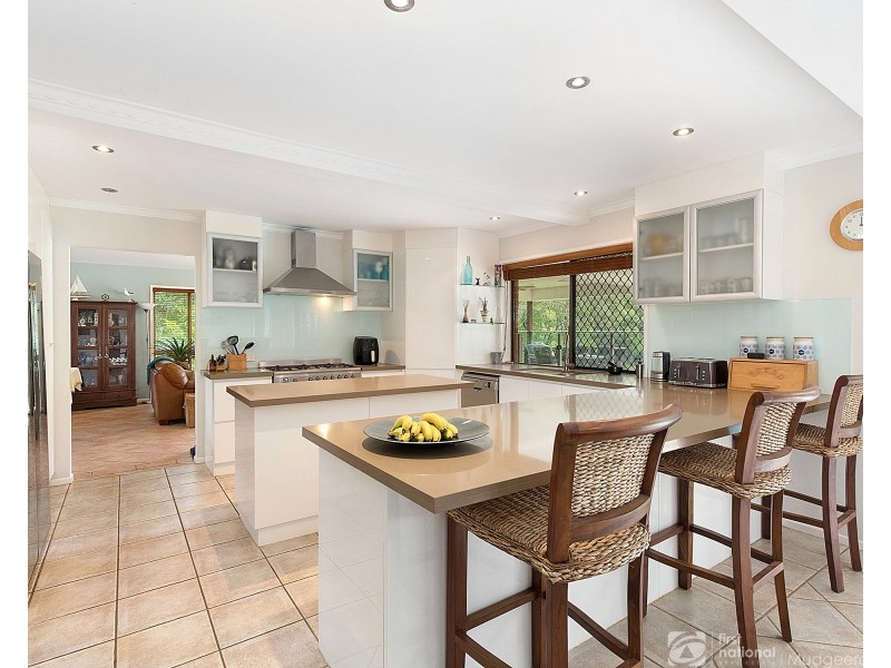 5 Alleena Court, Mudgeeraba QLD 4213