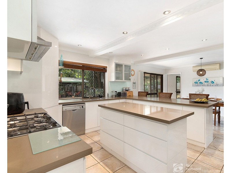 5 Alleena Court, Mudgeeraba QLD 4213