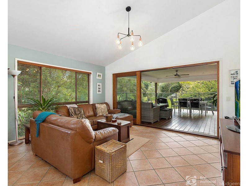 5 Alleena Court, Mudgeeraba QLD 4213