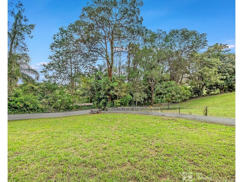 5 Alleena Court, Mudgeeraba QLD 4213