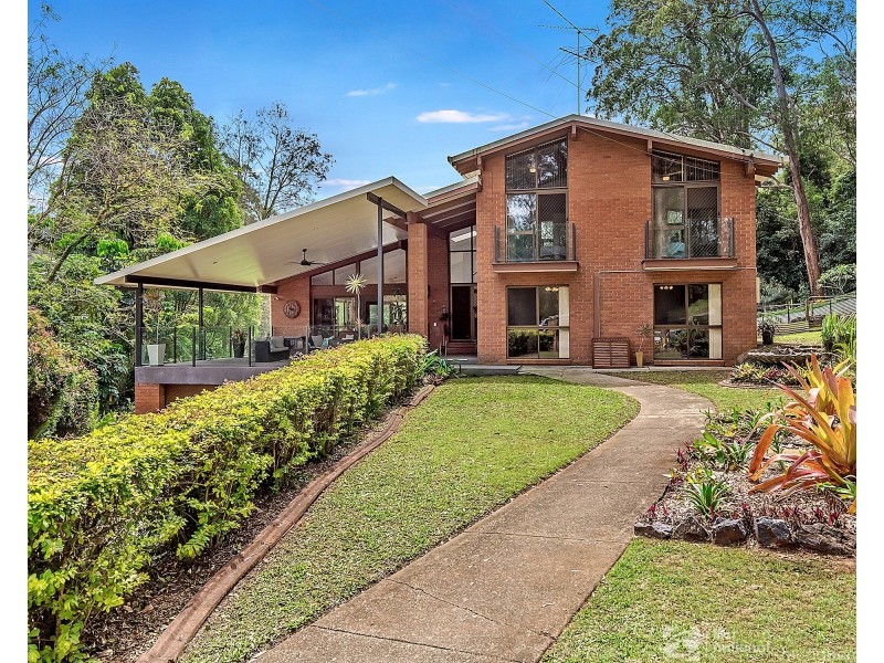 5 Alleena Court, Mudgeeraba QLD 4213