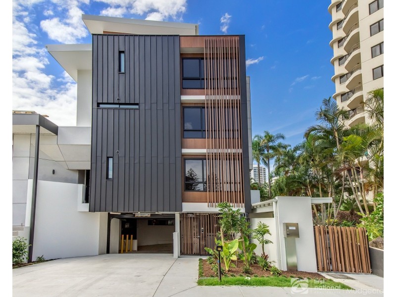 31 Aubrey Street, Surfers Paradise QLD 4217
