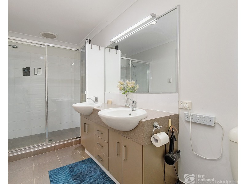 70 Silvereye Circuit, Gilston QLD 4211