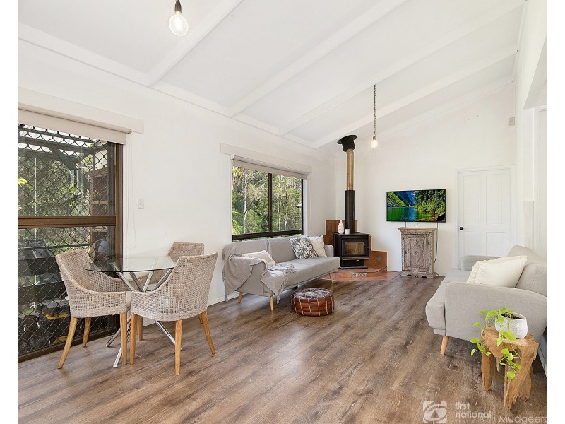 93 North Road, Lower Beechmont QLD 4211