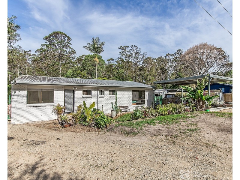 93 North Road, Lower Beechmont QLD 4211