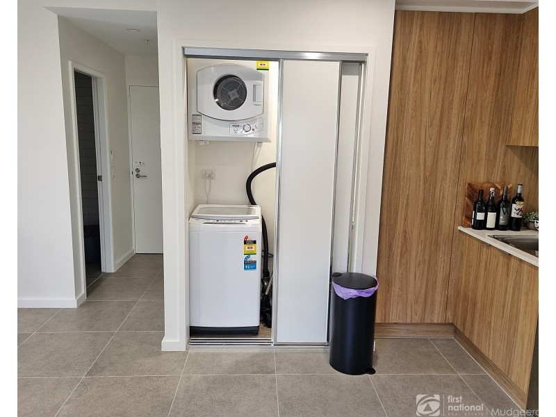 6/31 Aubrey Street, Surfers Paradise QLD 4217