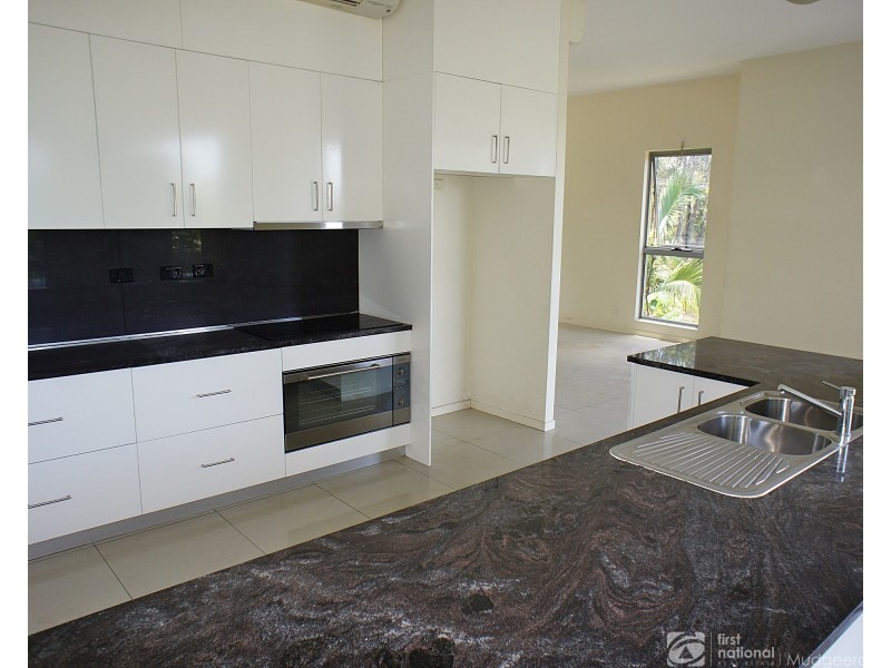 2 Hannah Court, Worongary QLD 4213