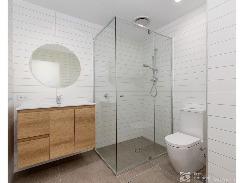 31 Aubrey Street, Surfers Paradise QLD 4217