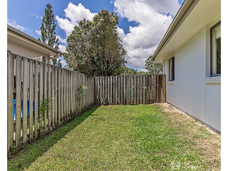 30 Dowson Esplanade, Mudgeeraba QLD 4213