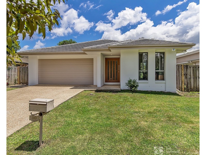 30 Dowson Esplanade, Mudgeeraba QLD 4213