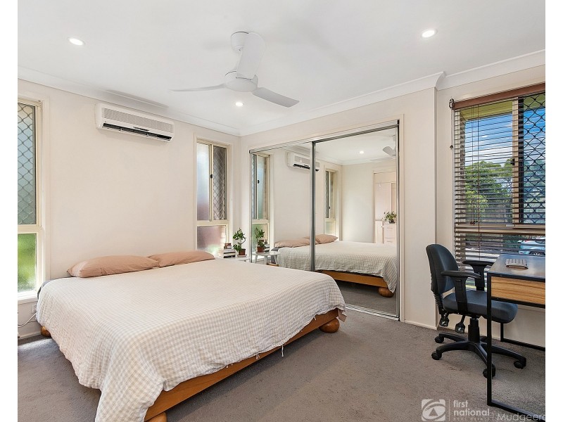 8 Jondique Avenue, Merrimac QLD 4226