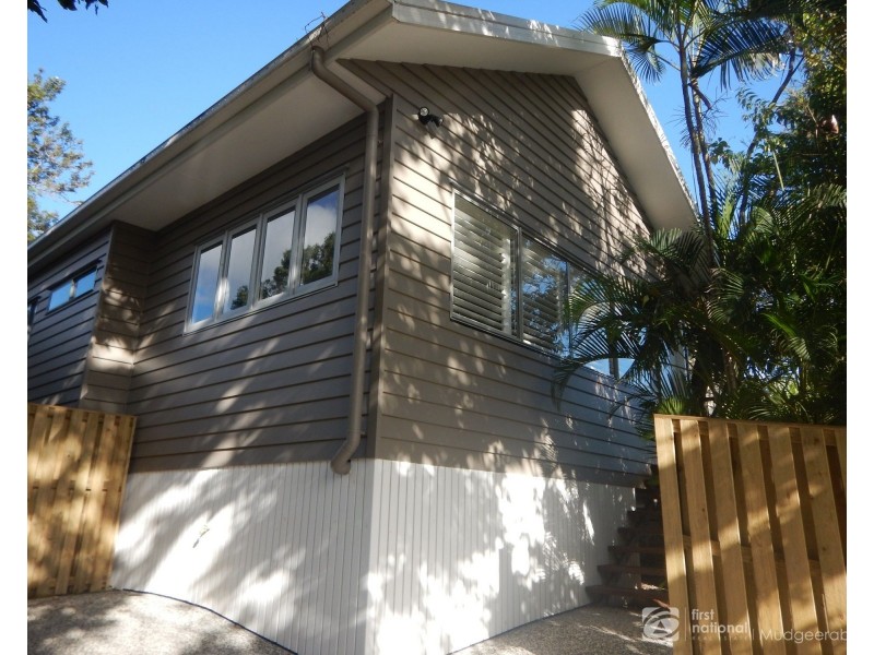 10 Sarath Street, Mudgeeraba QLD 4213