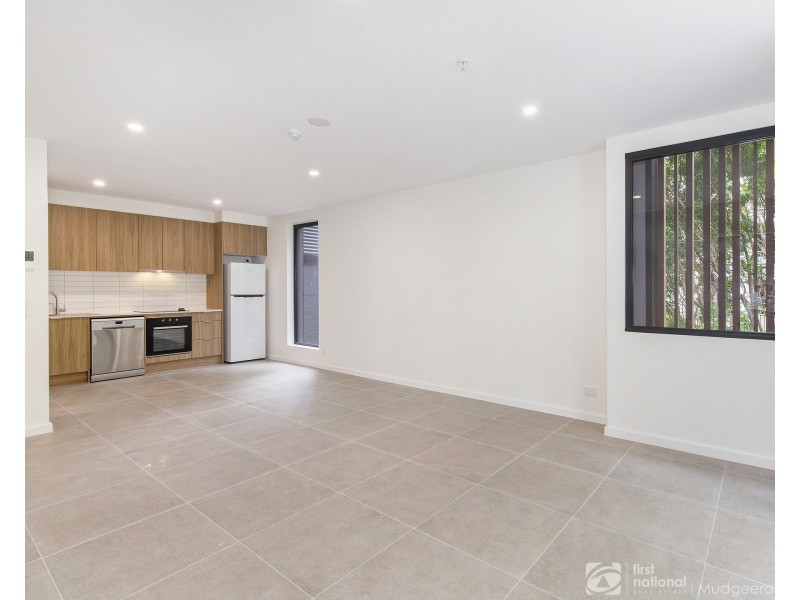 31 Aubrey Street, Surfers Paradise QLD 4217