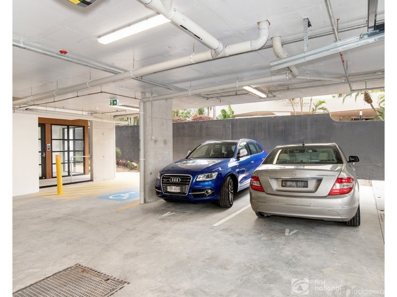 31 Aubrey Street, Surfers Paradise QLD 4217