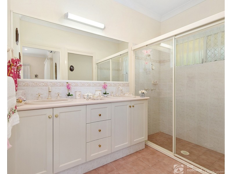 81-83 Trentbridge Court, Mount Nathan QLD 4211