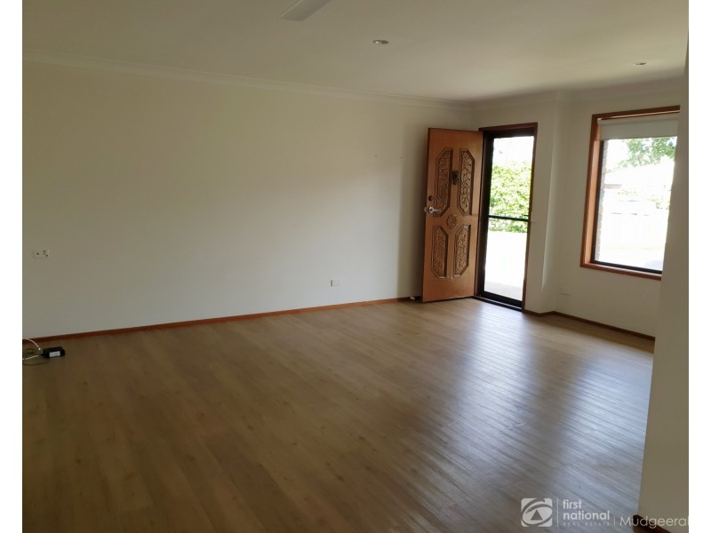 1/13 Russell Court, Miami QLD 4220