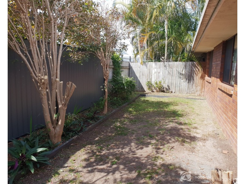 1/13 Russell Court, Miami QLD 4220
