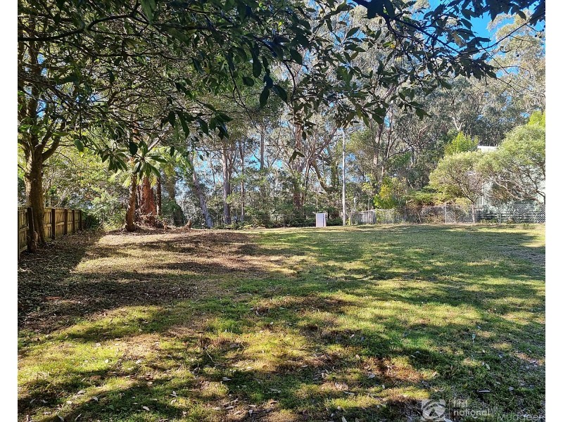 18 Canyon Parade, Springbrook QLD 4213