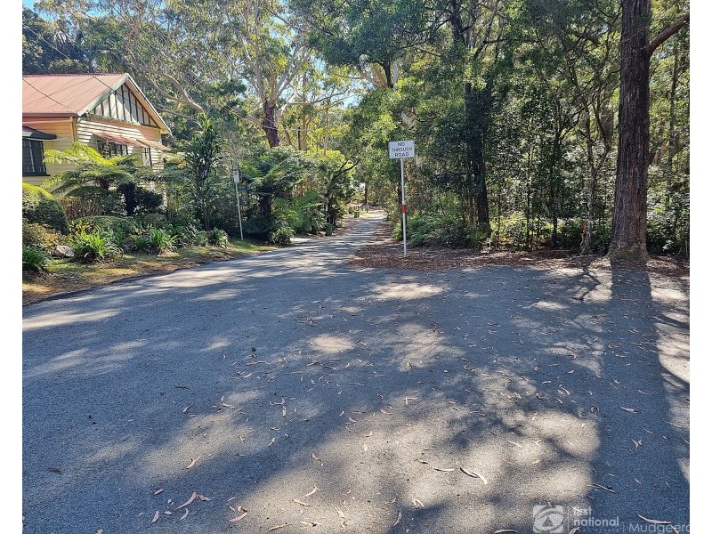 18 Canyon Parade, Springbrook QLD 4213