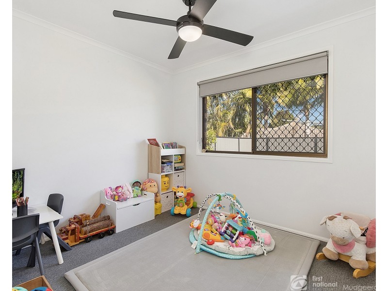 4 Soma Court, Mudgeeraba QLD 4213